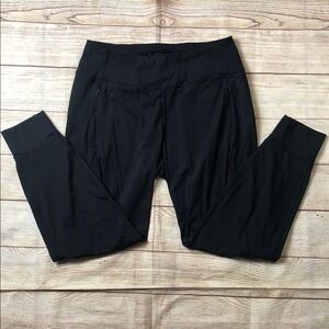 Athleta‎ Black Distance Jogger Pants 💜